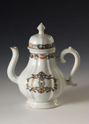  An elegantly shaped porcelain teapot, predominantly white with a floral pattern in orange and brown, accented with metallic gold details on the handle, spout, lid, and around the floral band. The teapot reflects a historical craftsmanship style, finely glazed for a glossy finish.