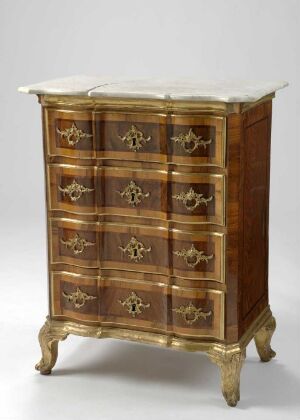  Antique walnut wood chest of drawers titled "Kommode" by an unidentified manufacturer, featuring lacquered finish, marquetry of walnut and ash on pine, carved decorations, gilded details, bronze fittings, and a marble top, set against a plain background.