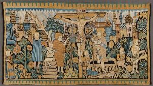  A handwoven textile artwork titled "Sandsvær-antependiet" by Mats Mørkholt, featuring an intricate scene with multiple human figures around a central crucifix atop a tree against an earthy-colored background with blue and green foliage, bordered by a geometric pattern in blue and beige.