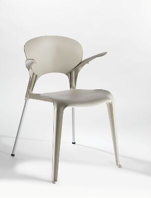  A modern chair with a pale beige, matte, glass-reinforced nylon seat and backrest, with sleek aluminum legs, designed by Erik Magnussen.