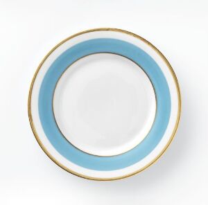  An elegant porcelain plate with a central white well and a broad rim featuring a sky blue band bordered by a thin gold band, presented on a pure white background.