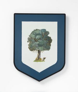  Shield-shaped object titled "Stabilitet" with a stylized illustration of a mature tree, set on a pale background within a navy blue border.