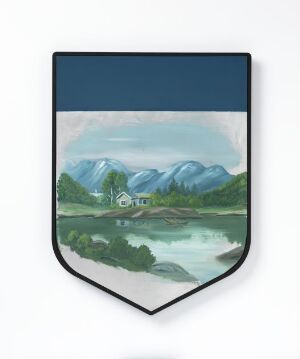  Shield-shaped emblem titled "Trygghet" with a peaceful landscape featuring reflective blue-green water, green foliage, white houses with blue roofs on an islet, and mountains in shades of blue with white-tipped peaks under a broad navy blue band at the top.