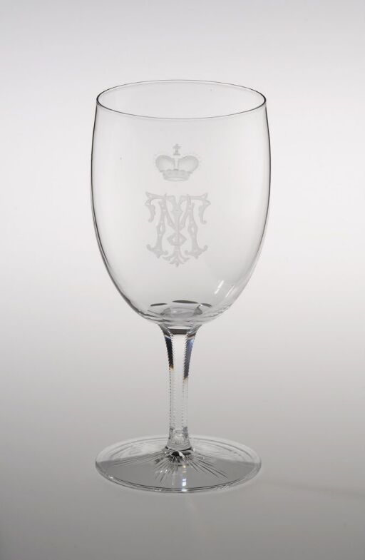 Wine glass