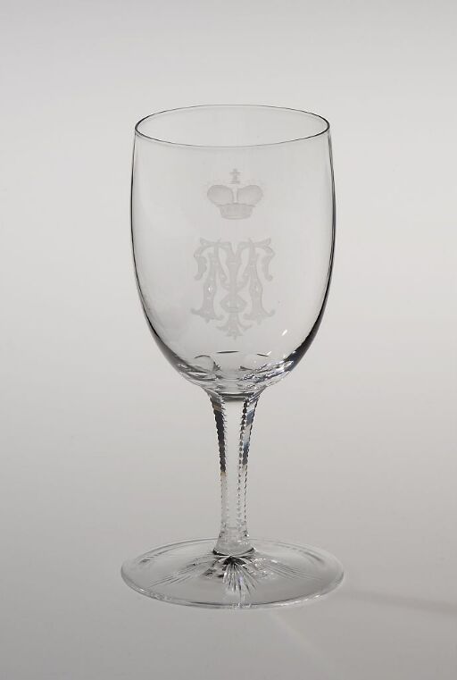 Wine glass