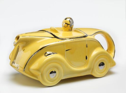 OKT42 Racing Car Teapot