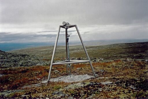 Perpetuum immobile. Konstruksjonen som hindrer verden i å falle fra hverandre