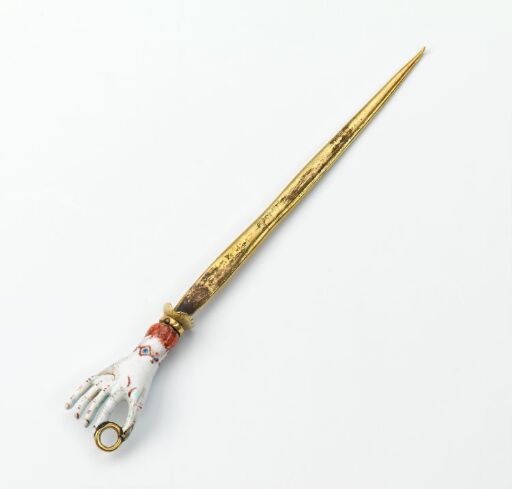 Costume accessories
