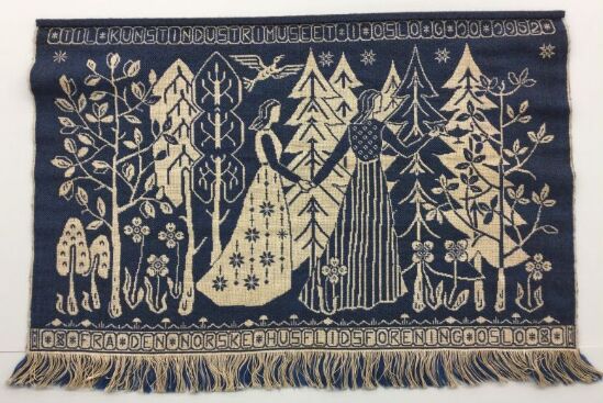Til Kunstindustrimuseet i Oslo fra Den Norske Husflidforening i Oslo