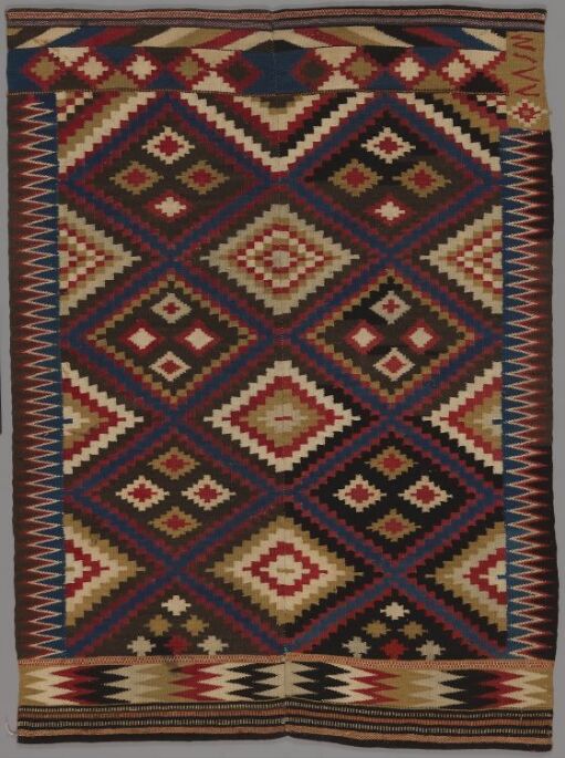 Square pattern tapestry