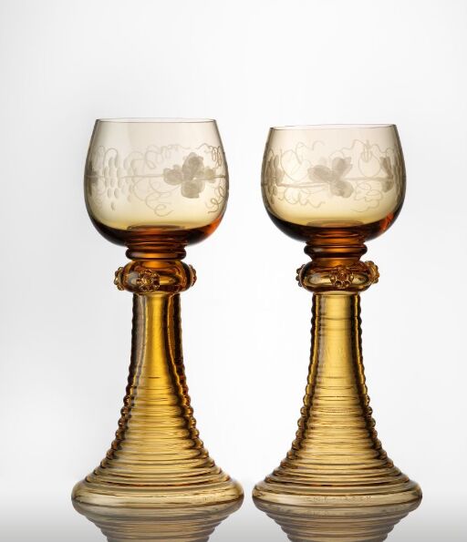 White wine glass