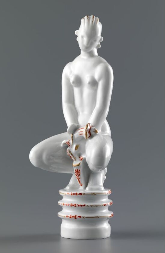 Statuette