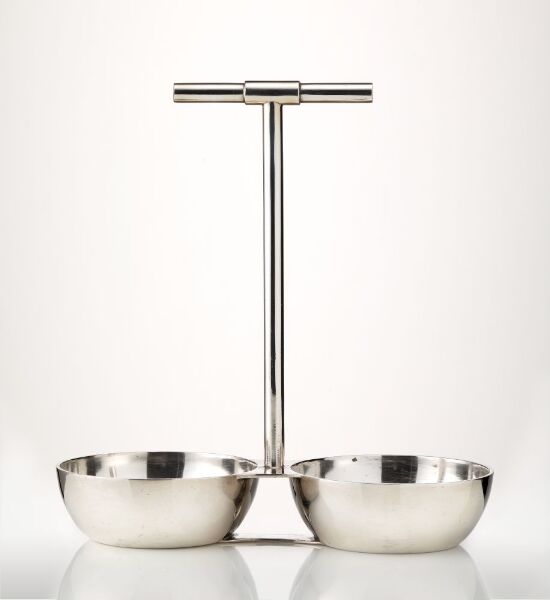 Cruet stand