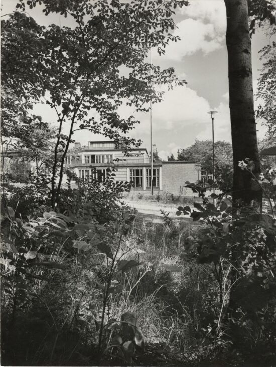 Den norske Ambassade i Stockholm fra øst