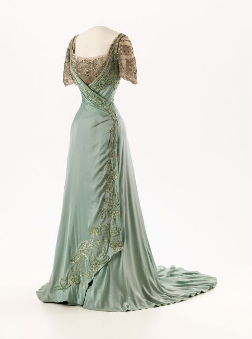 Evening dress