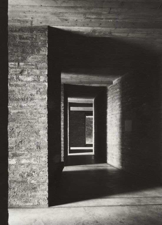 St. Halvard kirke og kloster, fra korridor