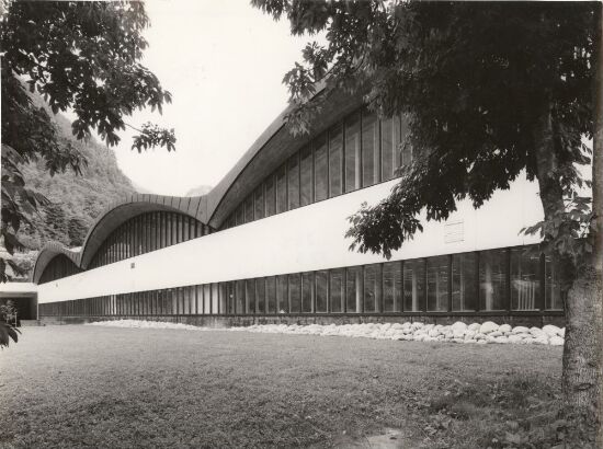 A/S Dale Worsted Yarn Factory, facade