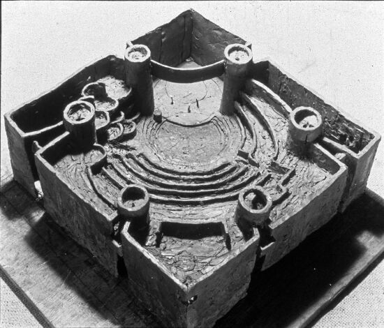 Interiørmodell av St. Hallvard kirke og kloster