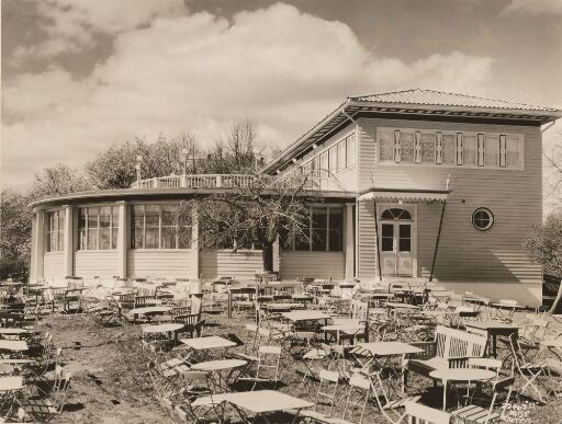 Summer restaurant at Bygdøynes