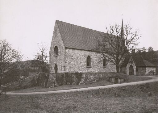 Storetveit church