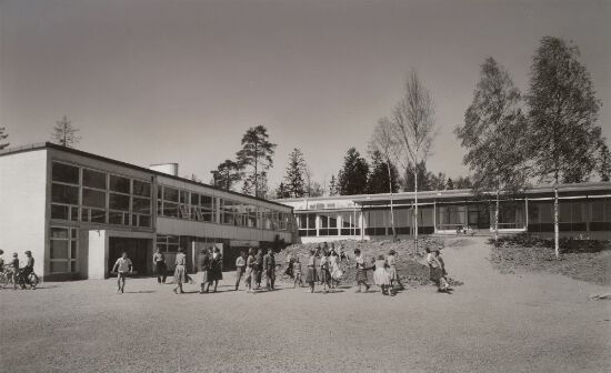 Eiksmarka Elementary School