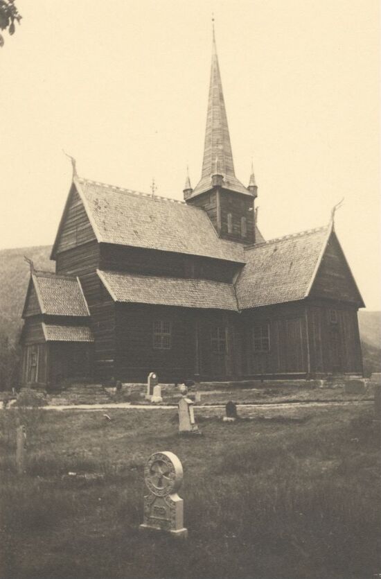 Lom Stave Church