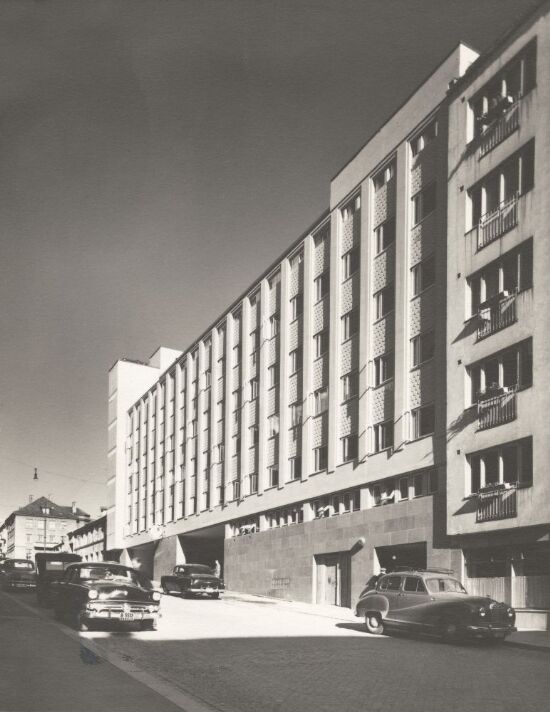 Office and Parking Building