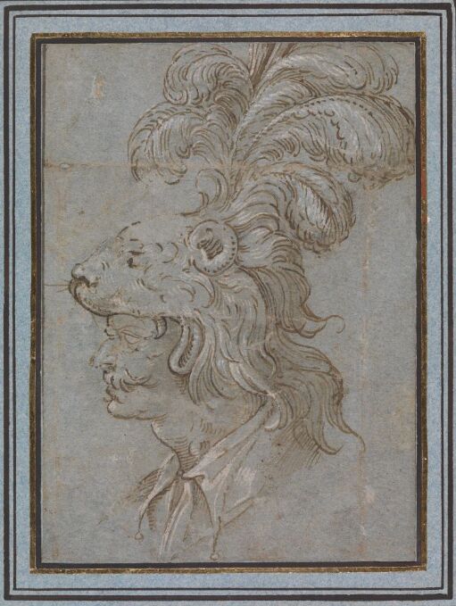 Man waering a helmet in the form of a lion