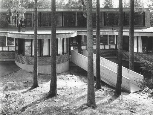 Skådalen skole, aktivitetsavdelingen