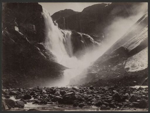 Skjeggedalsfossen, Odde i Hardanger