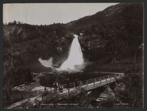 Stensdalfossen i Nordheimsund, Hardanger