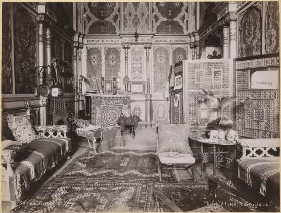 Salon arabesque