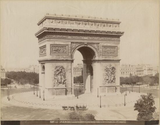 Paris. Arc de Triomphe de L'etoile