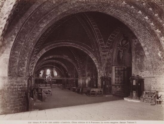 Assisi - Umbria. Chiesa inferiore di S. Francesco. La navata maggiore (Iacopo Tedesco ?)