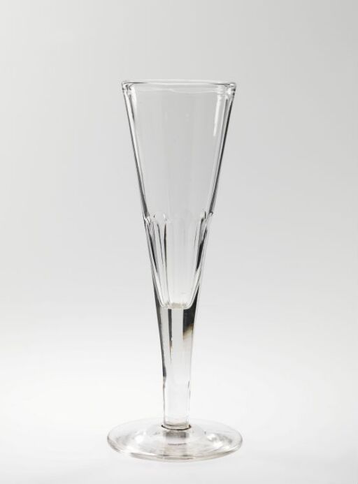 Champagne glass