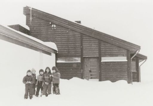 Láhpoluoppal barneskole
