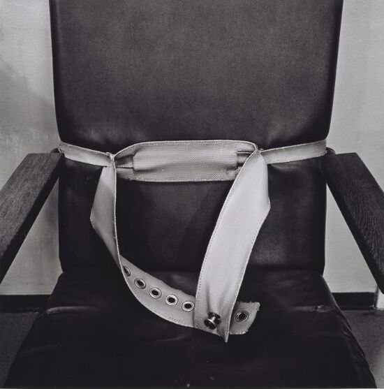 Strap chair