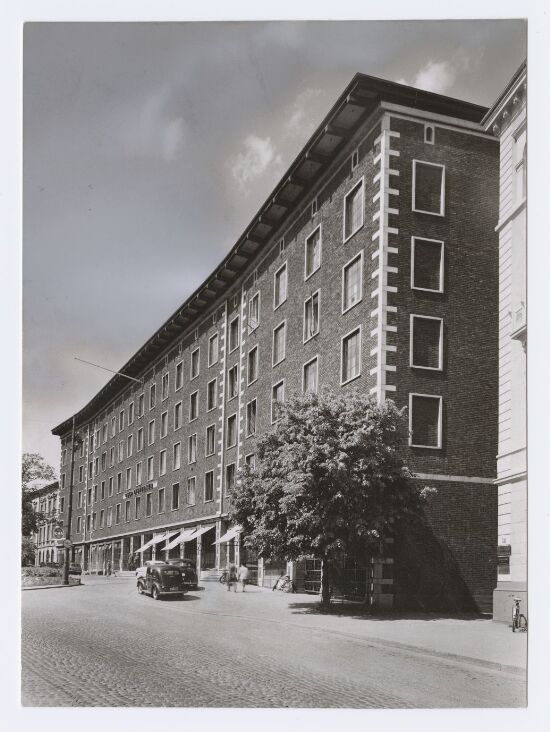 Oslo lysverkers administrasjonsbygning, hovedfasade