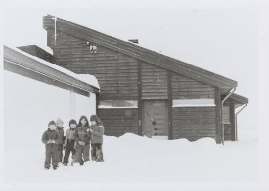 Láhpoluoppal barneskole