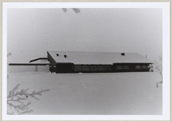 Láhpoluoppal barneskole