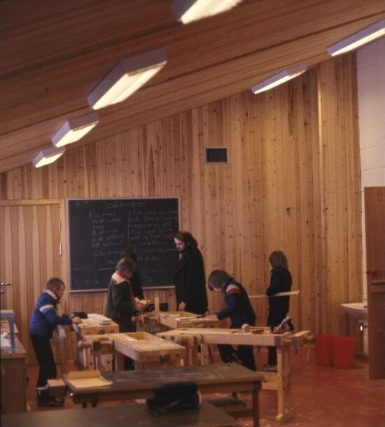 Fra aktivitetsrommet på Láhpoluoppal barneskole