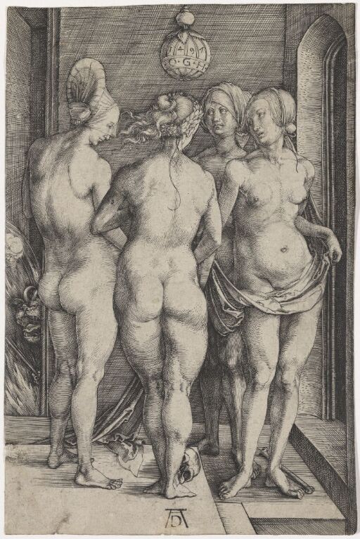 Fire nakne kvinner