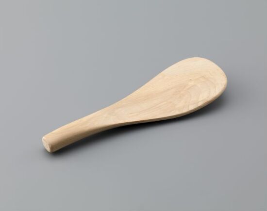 Holsleiv + Shamoji 
(Wood tools)