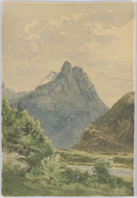 Romsdalshorn i regnværsstemning