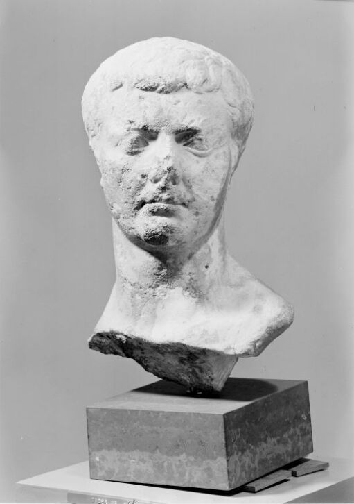 Portrett av Tiberius, type København 623