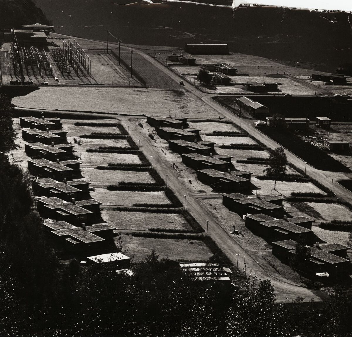 Bjørn Winsnes, Arkitektene Greve og Grung, Geir Grung, Boliger for ...