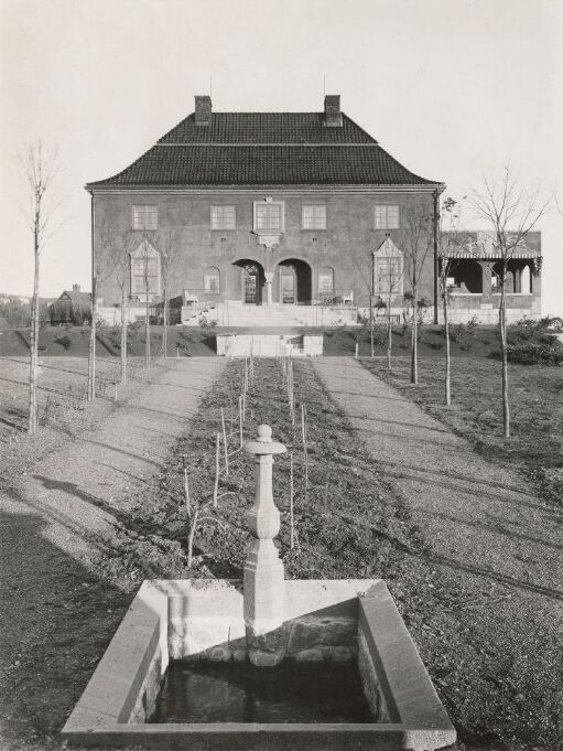 Høyershus