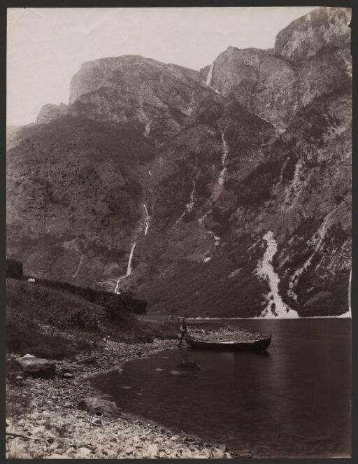 Parti af Nærøfjorden i Sogn
