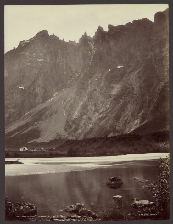 Troldtinderne i Romsdalen